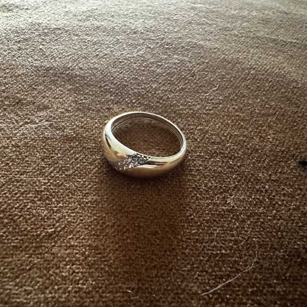 14K solid gold CROSS PAVE DOME RING IN GOLD size 6 (ship in Mejuri box)